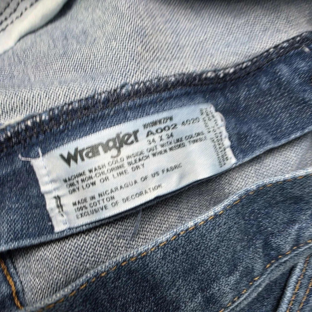 Wrangler Cowboy Cut Jeans Mens 34x34 (33x33) Medium Wash Straight Rodeo Western